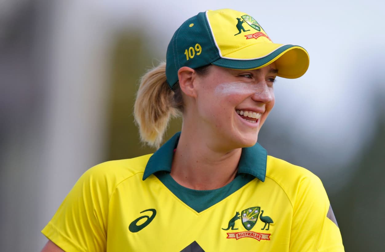 Ellyse Perry Bio